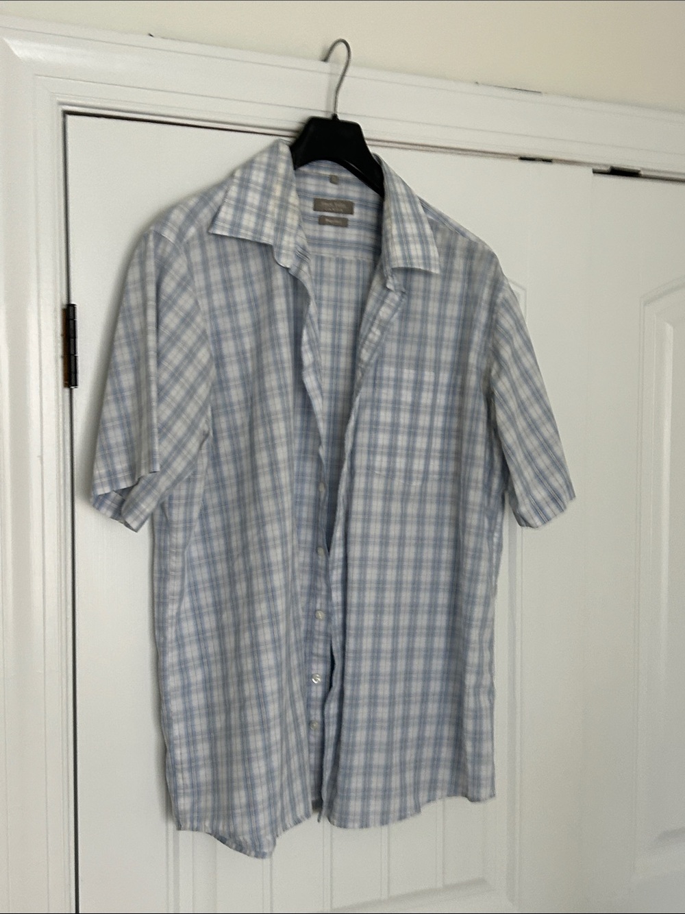 Men's Light Blue Plaid Short Sleeve Shirt - Casual Button-Up
